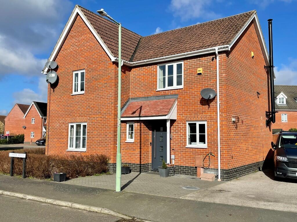 2 bed Detached for rent in Middleton. From ST. GEORGE PROPERTY GROUP - Halstead 2 bed Detached for rent in Middleton. From ST. GEORGE PROPERTY GROUP - Halstead