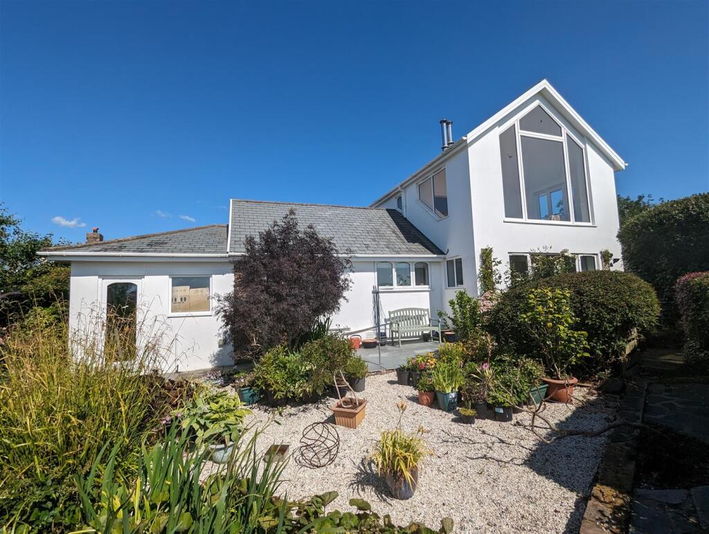 4 bed Detached for rent in Bideford. From Stags - Barnstaple 4 bed Detached for rent in Bideford. From Stags - Barnstaple