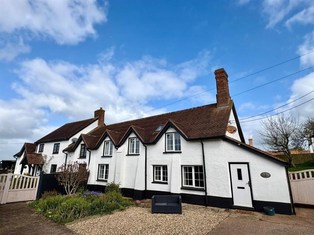 3 bed Mid Terraced House for rent in Whimple. From Stags - Exeter