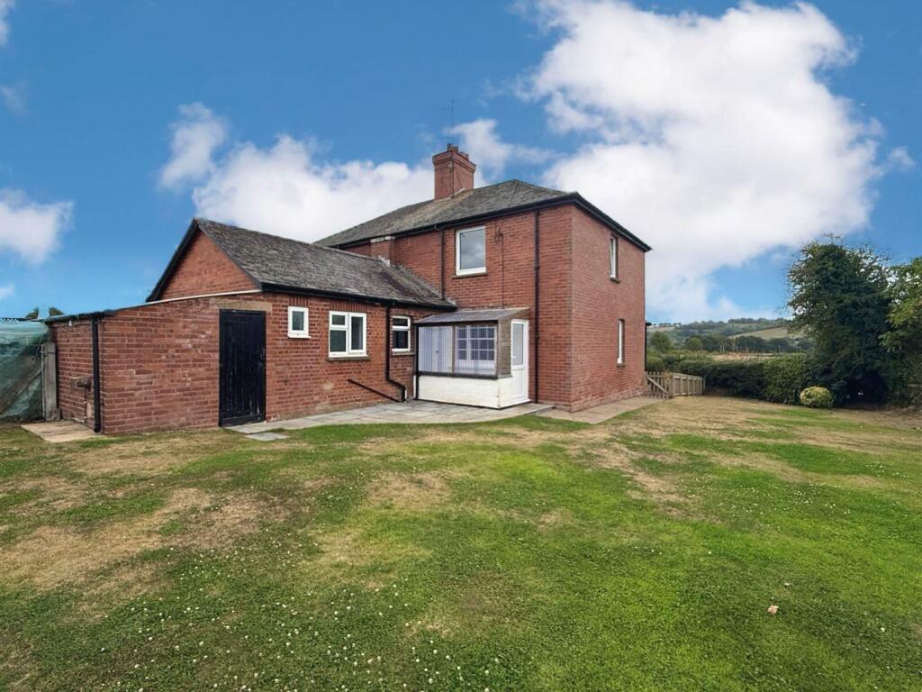 3 bed Semi Detached for rent in Upton Pyne. From Stags - Exeter 3 bed Semi Detached for rent in Upton Pyne. From Stags - Exeter