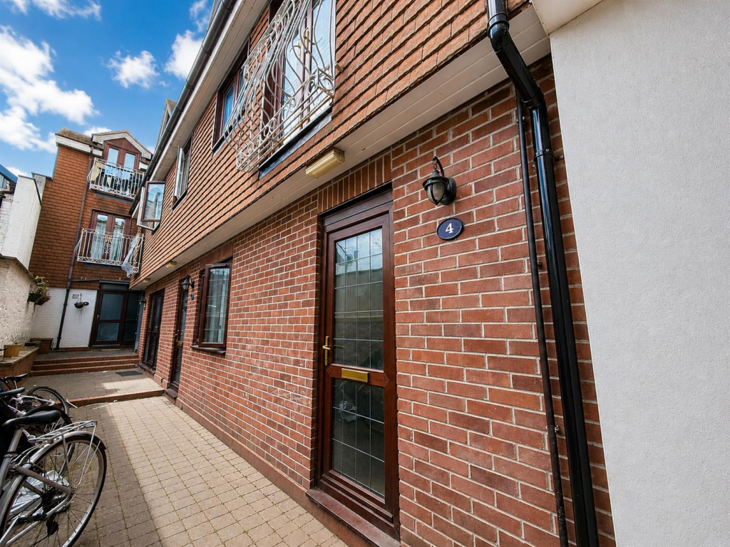 1 bed Detached for rent in Exeter. From Stags - Exeter 1 bed Detached for rent in Exeter. From Stags - Exeter