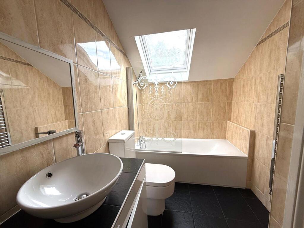 2 bed Apartment for rent in Shillingford Abbot. From Stags - Exeter 2 bed Apartment for rent in Shillingford Abbot. From Stags - Exeter