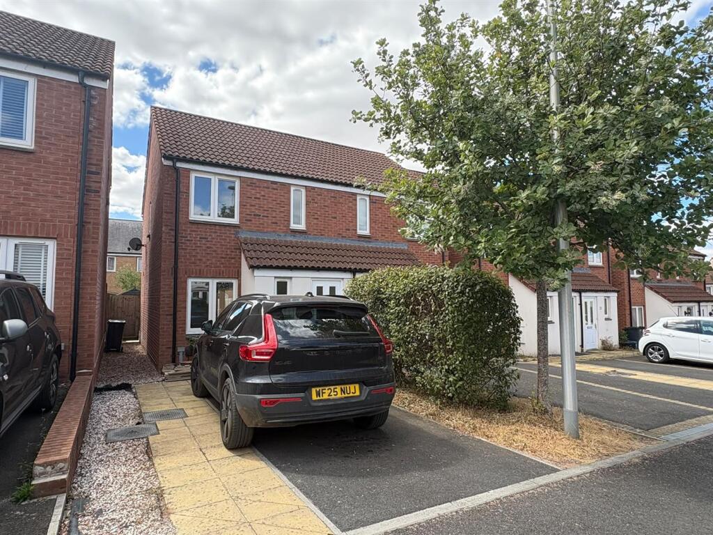 2 bed Semi Detached for rent in Cranbrook. From Stags - Exeter