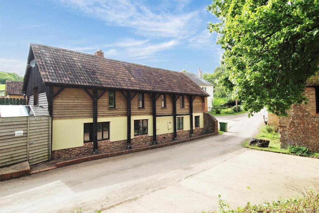 2 bed Semi Detached for rent in Cullompton. From Stags - Exeter