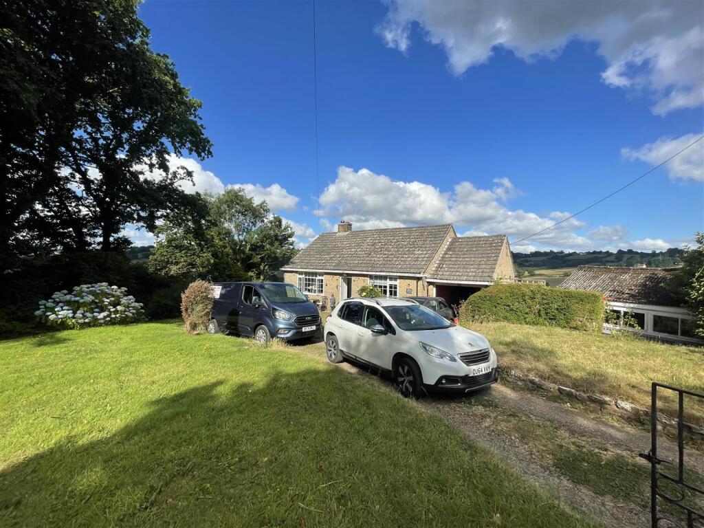 2 bed Bungalow for rent in Rawridge. From Stags - Honiton