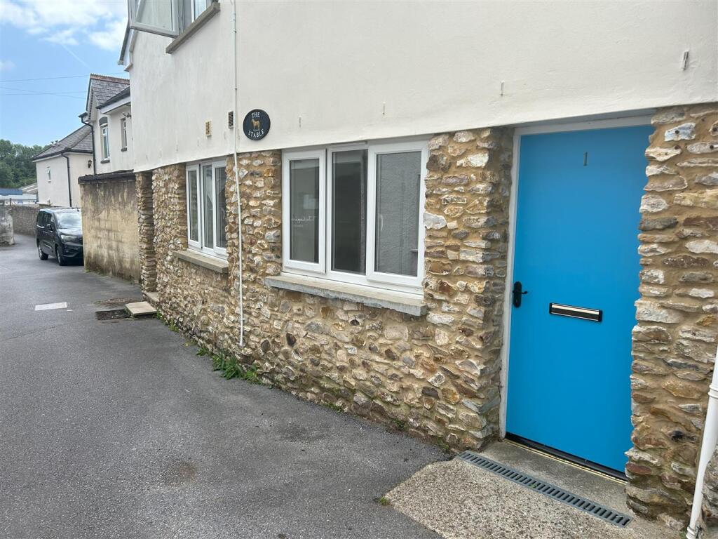 1 bed Apartment for rent in Honiton. From Stags - Honiton 1 bed Apartment for rent in Honiton. From Stags - Honiton