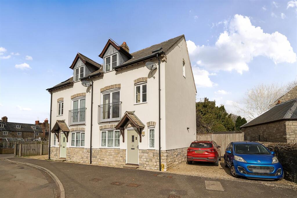 3 bed Semi Detached for rent in Bridport. From Stags - Honiton 3 bed Semi Detached for rent in Bridport. From Stags - Honiton