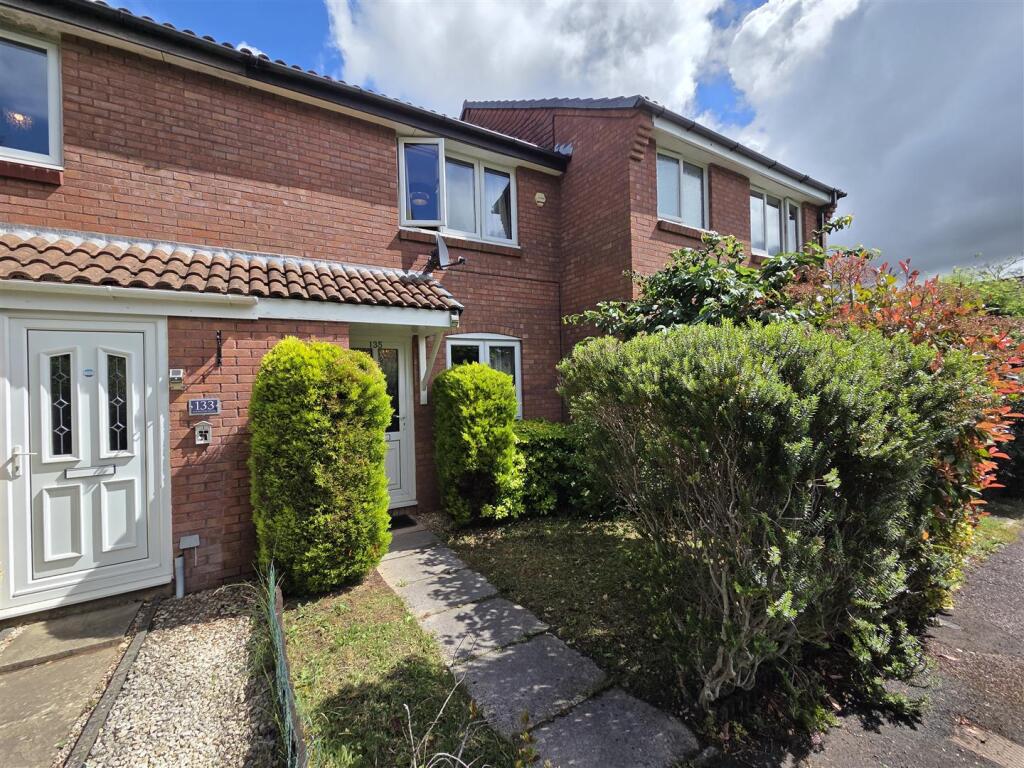 2 bed Mid Terraced House for rent in Taunton. From Stags - Taunton 2 bed Mid Terraced House for rent in Taunton. From Stags - Taunton