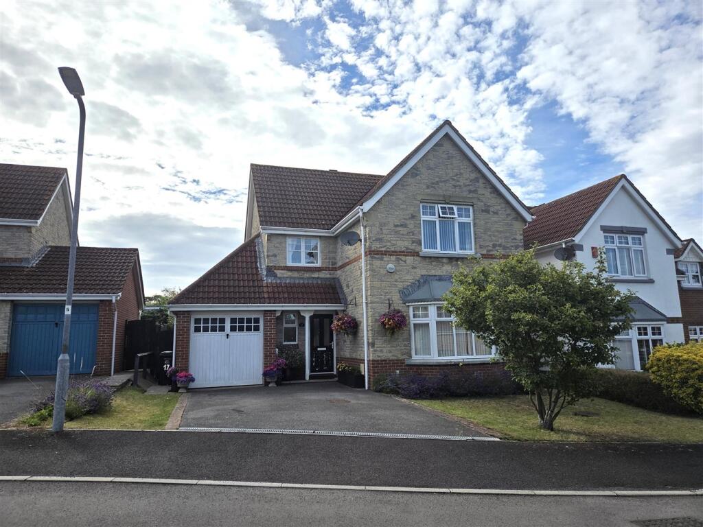 4 bed Detached for rent in Bridgwater. From Stags - Taunton