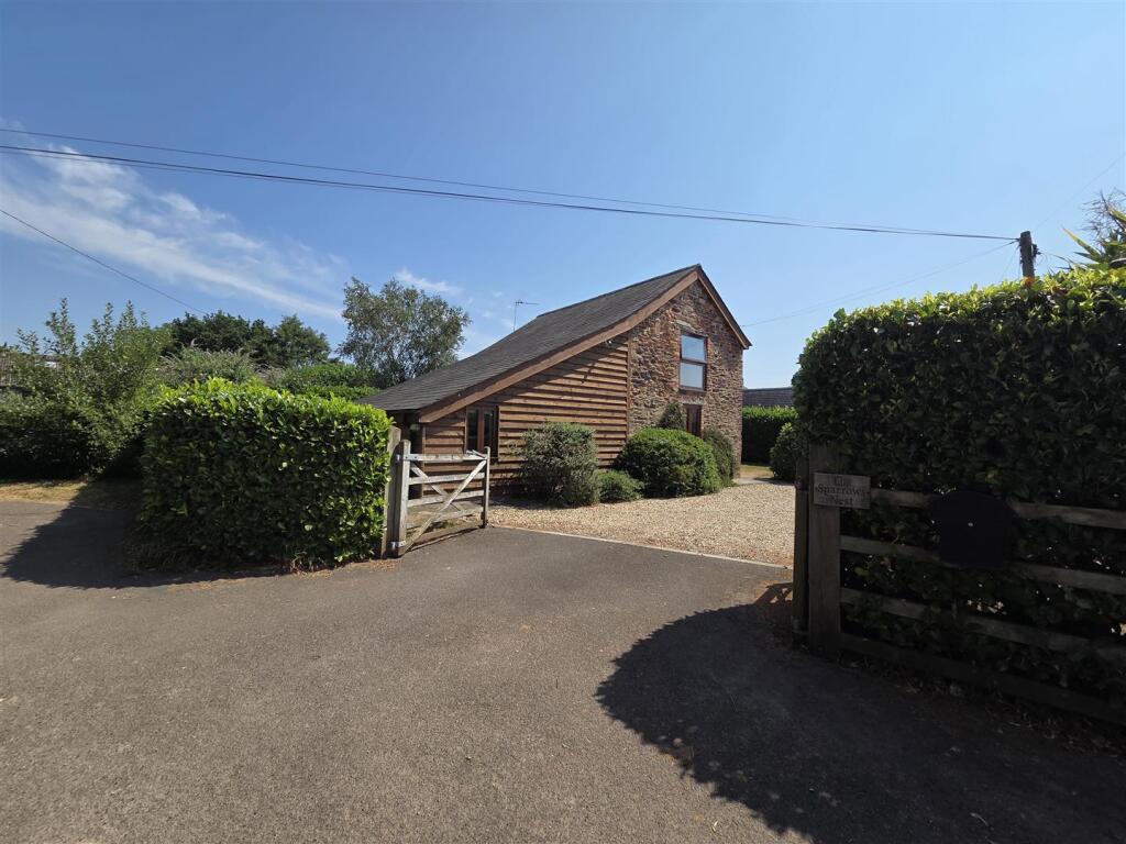 2 bed Detached for rent in Taunton. From Stags - Taunton