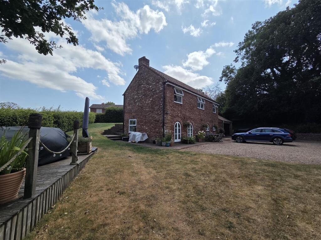 3 bed Detached for rent in Wiveliscombe. From Stags - Taunton 3 bed Detached for rent in Wiveliscombe. From Stags - Taunton
