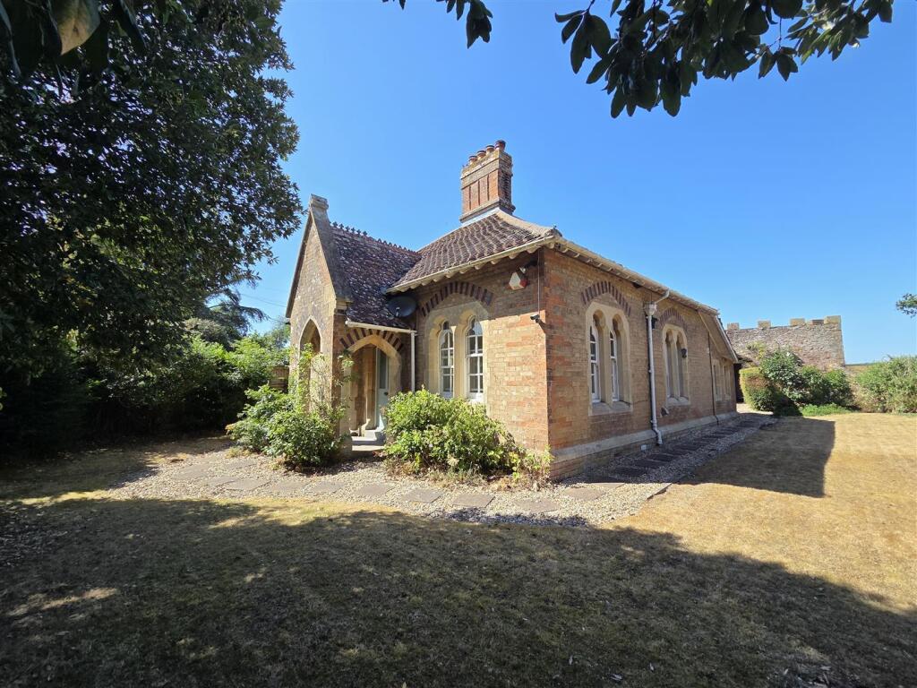 2 bed Detached for rent in Taunton. From Stags - Taunton