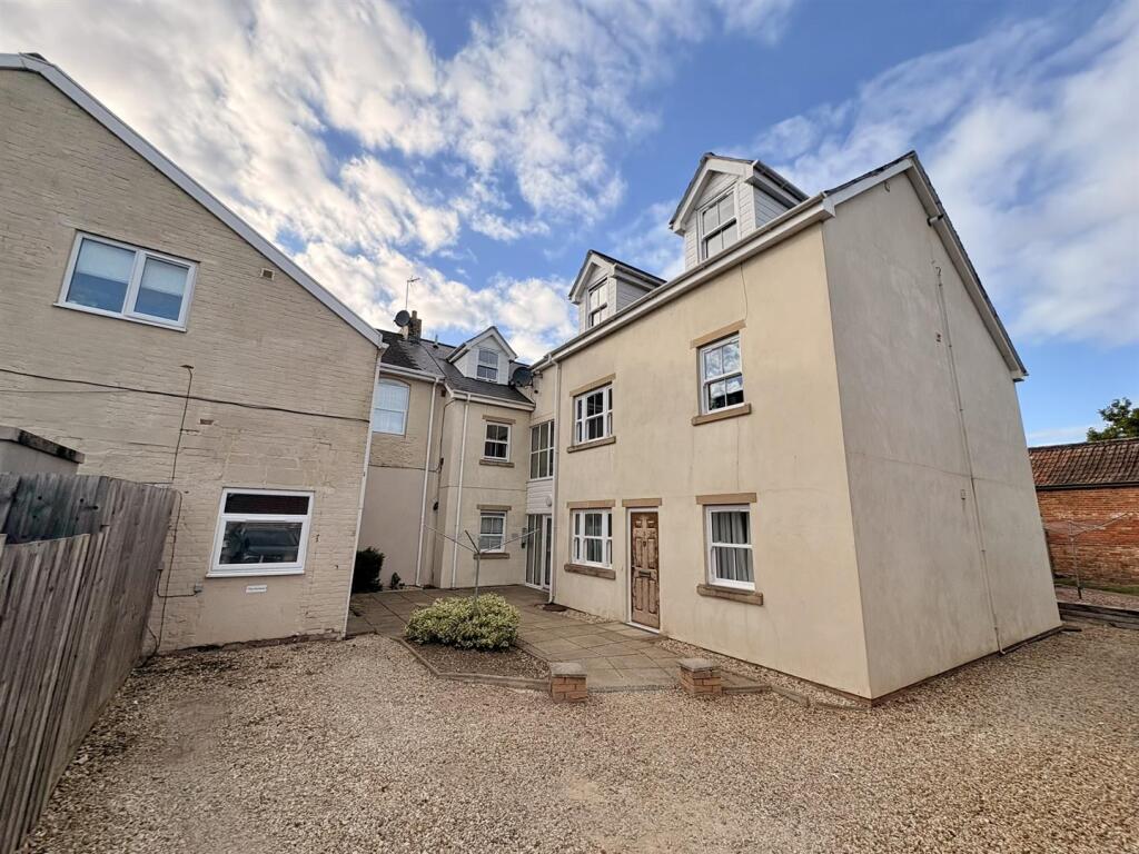 1 bed Apartment for rent in Taunton. From Stags - Taunton