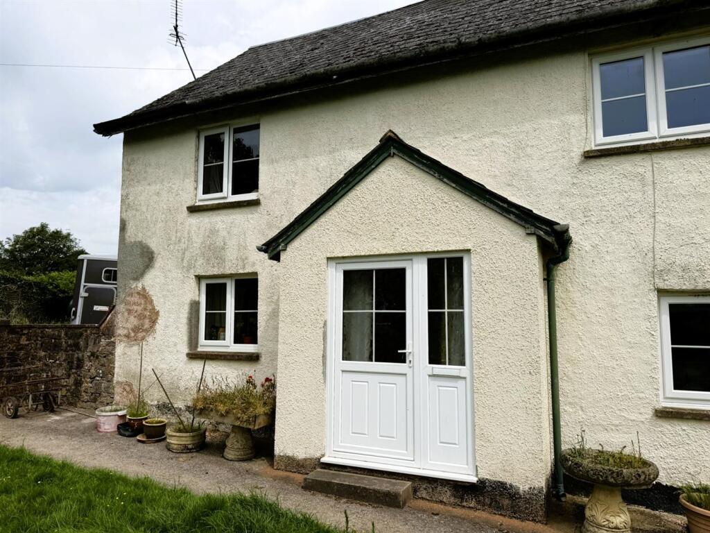 2 bed Detached for rent in Tiverton. From Stags - Tiverton 2 bed Detached for rent in Tiverton. From Stags - Tiverton