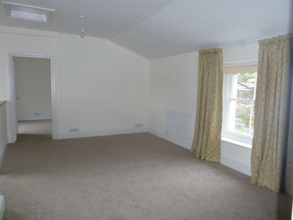 1 bed Apartment for rent in Tiverton. From Stags - Tiverton 1 bed Apartment for rent in Tiverton. From Stags - Tiverton