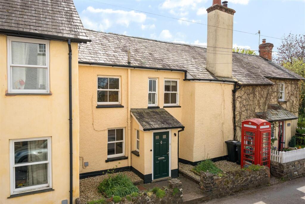 3 bed Mid Terraced House for rent in Tiverton. From Stags - Tiverton 3 bed Mid Terraced House for rent in Tiverton. From Stags - Tiverton