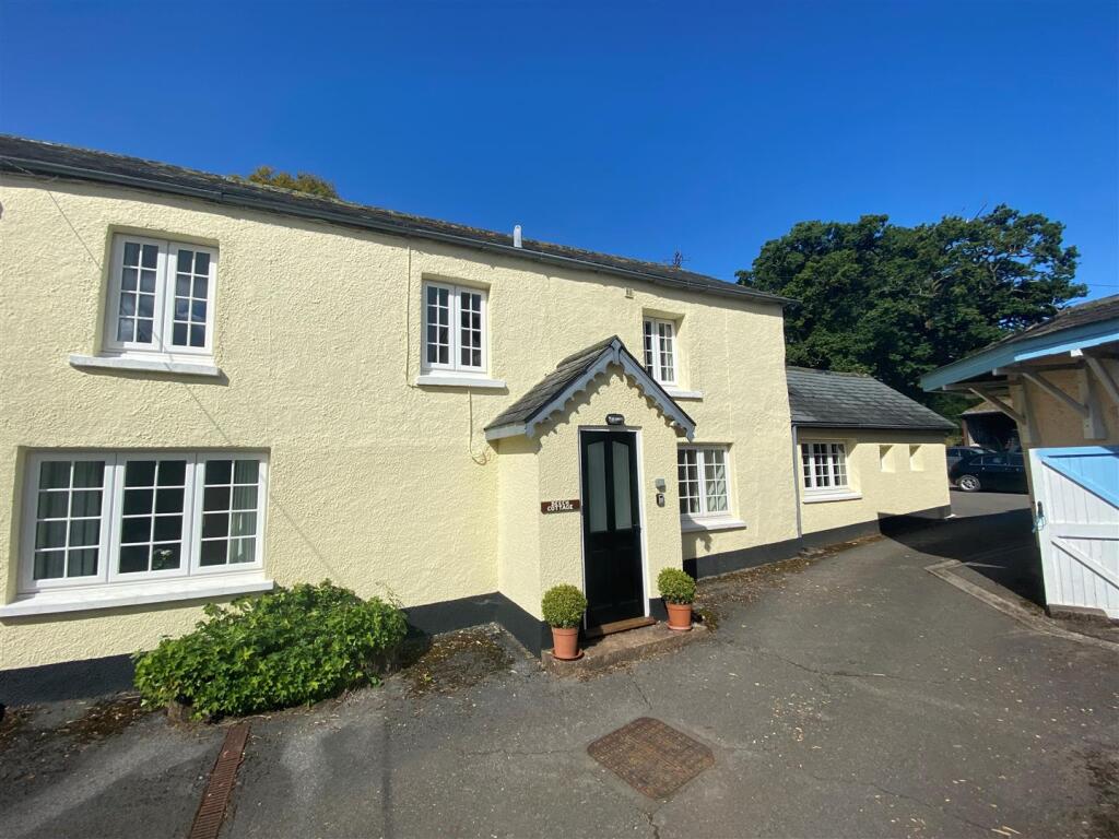 3 bed Semi Detached for rent in Tiverton. From Stags - Tiverton