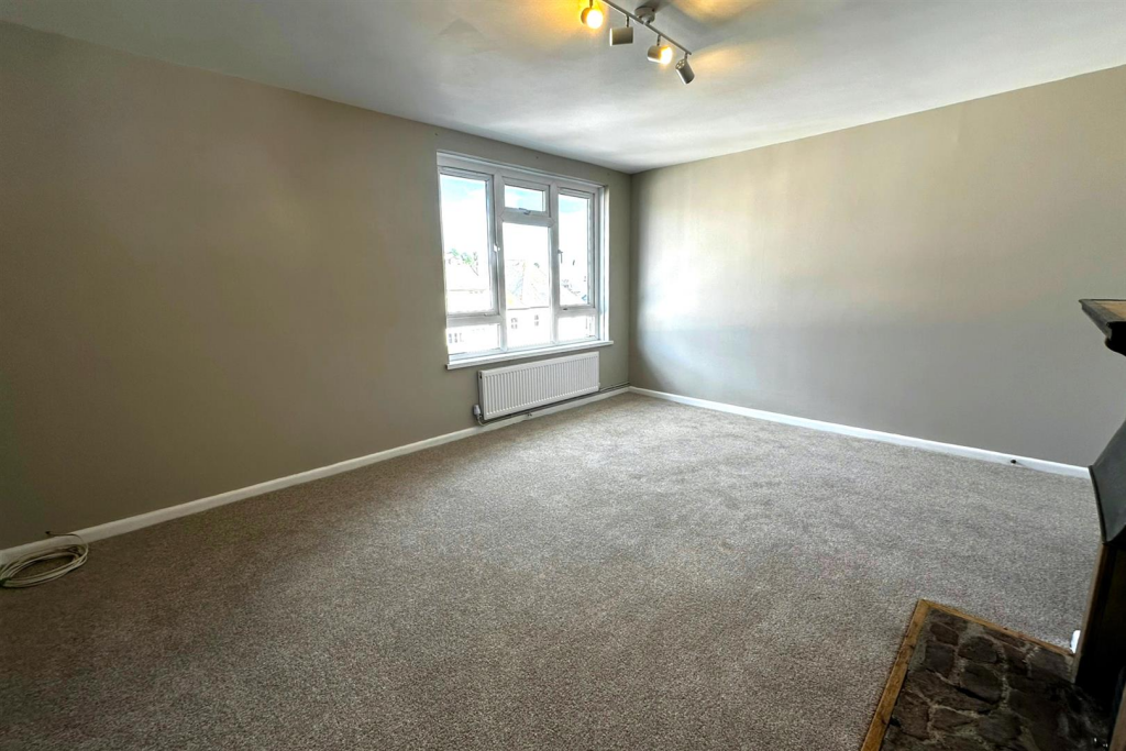 2 bed Apartment for rent in Dartmouth. From Stags - Totnes