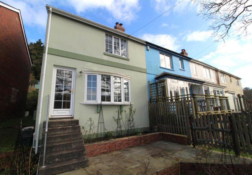 2 bed Mid Terraced House for rent in Totnes. From Stags - Totnes