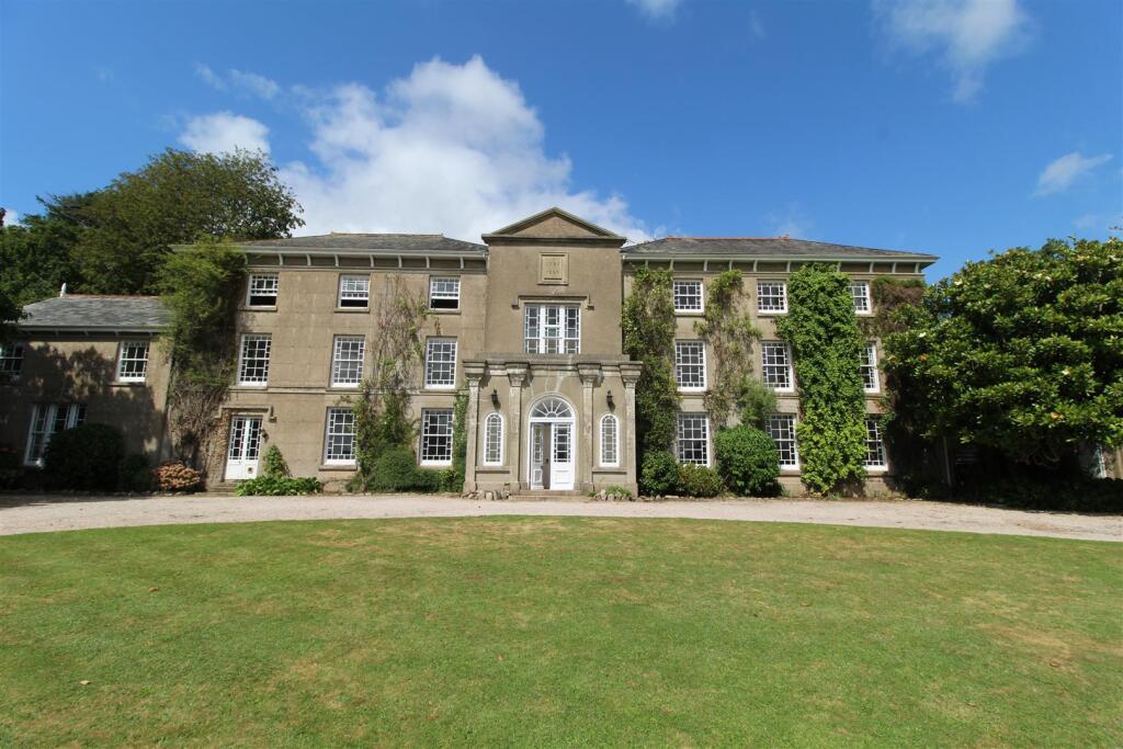 3 bed Apartment for rent in Totnes. From Stags - Totnes