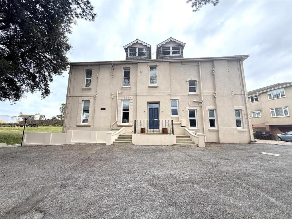 2 bed Apartment for rent in Paignton. From Stags - Totnes