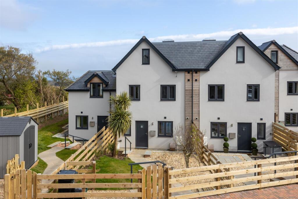 4 bed Detached for rent in Stoke Fleming. From Stags - Totnes