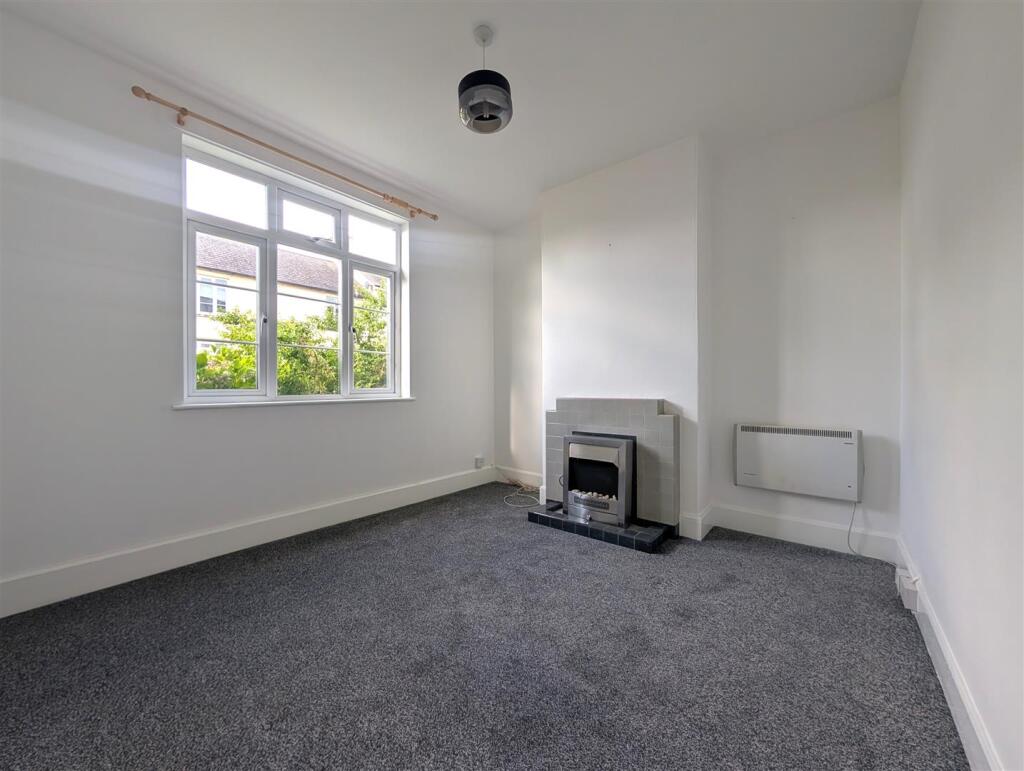 2 bed Semi Detached for rent in Newton Abbot. From Stags - Totnes