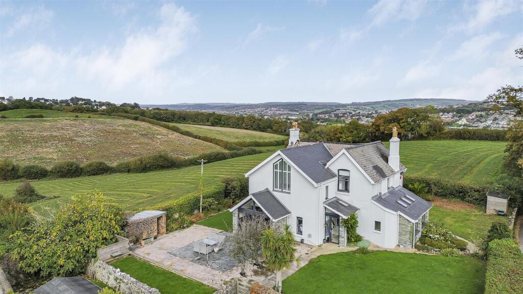 5 bed Detached for rent in Abbotskerswell. From Stags - Totnes