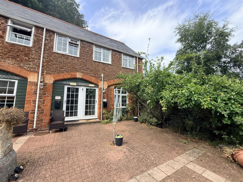 2 bed Semi Detached for rent in Torquay. From Stags - Totnes 2 bed Semi Detached for rent in Torquay. From Stags - Totnes
