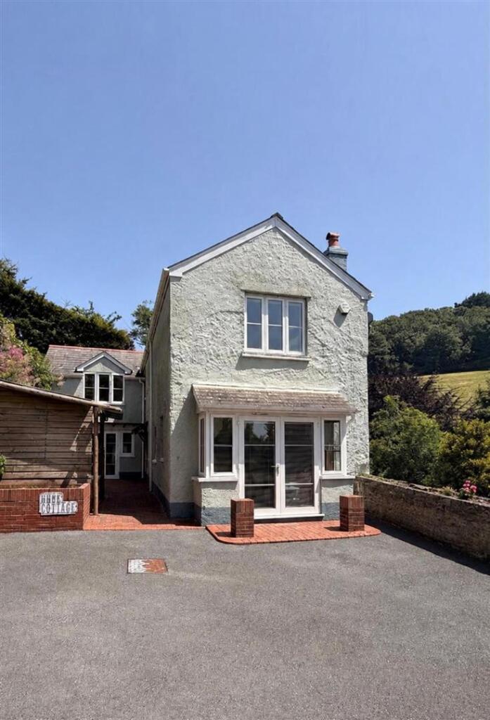 4 bed Detached for rent in Warfleet. From Stags - Totnes 4 bed Detached for rent in Warfleet. From Stags - Totnes