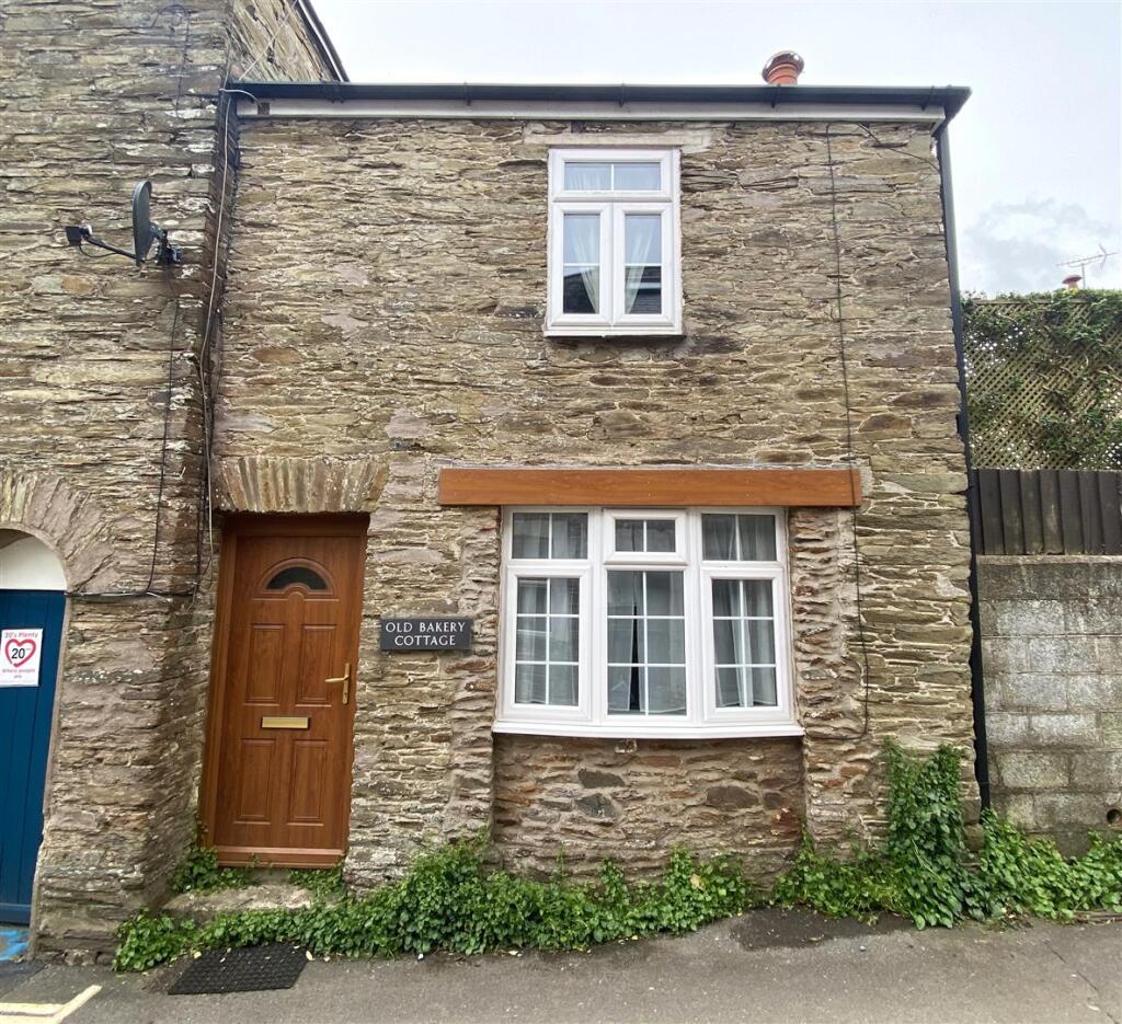1 bed Mid Terraced House for rent in Totnes. From Stags - Totnes 1 bed Mid Terraced House for rent in Totnes. From Stags - Totnes
