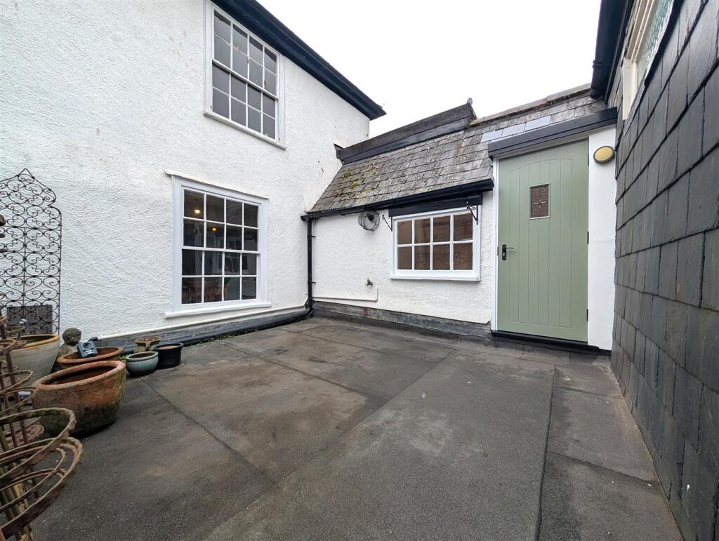 3 bed Apartment for rent in Totnes. From Stags - Totnes 3 bed Apartment for rent in Totnes. From Stags - Totnes