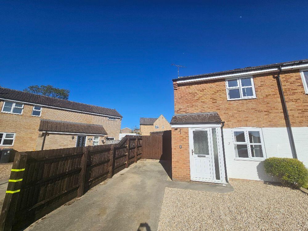 2 bed End of Terrace for rent in Kings Sutton. From Stanbra Powell - Banbury