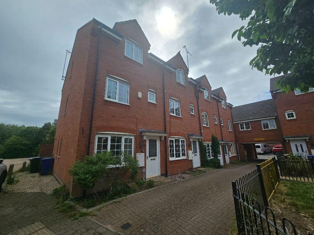 3 bed Semi Detached for rent in Banbury. From Stanbra Powell - Banbury 3 bed Semi Detached for rent in Banbury. From Stanbra Powell - Banbury