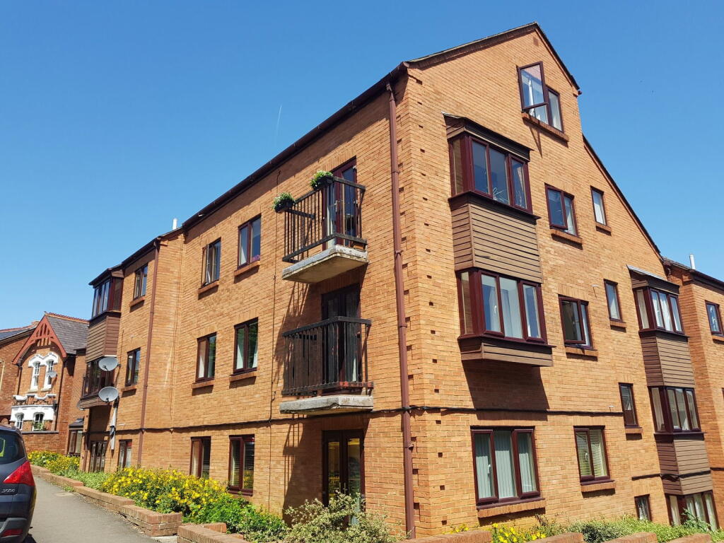 2 bed 1st Floor Flat for rent in Banbury. From Stanbra Powell - Banbury 2 bed 1st Floor Flat for rent in Banbury. From Stanbra Powell - Banbury
