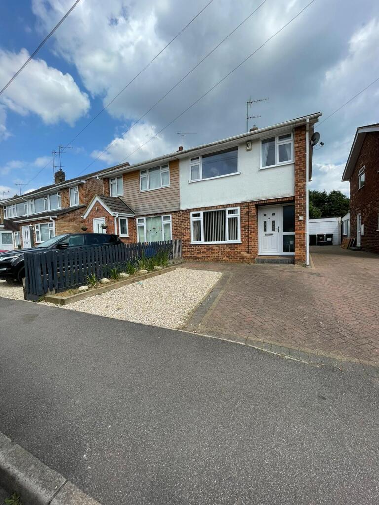 3 bed Semi Detached for rent in Banbury. From Stanbra Powell - Banbury