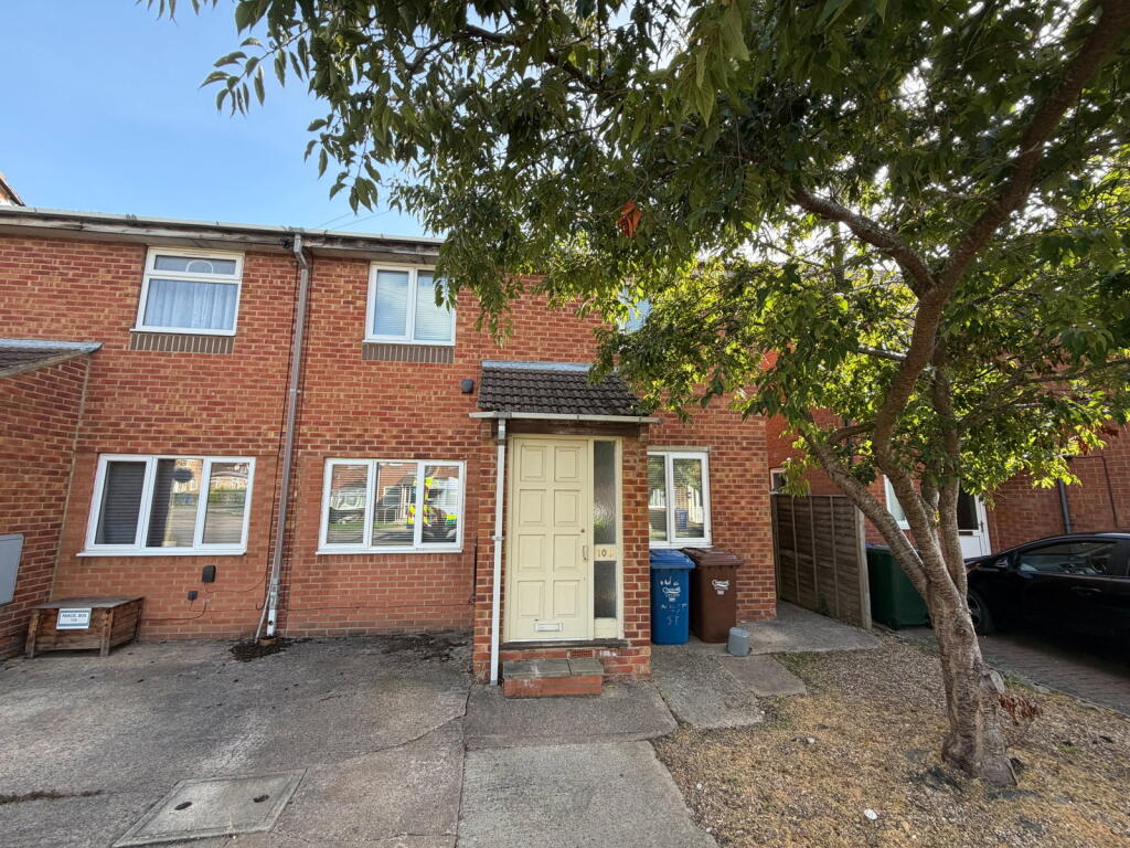 3 bed End of Terrace for rent in Banbury. From Stanbra Powell - Banbury