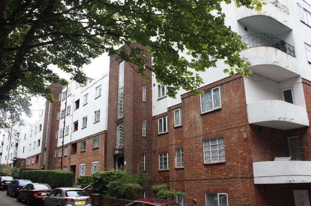 2 bed 1st Floor Flat for rent in Streatham. From Stapleton Long - West Norwood