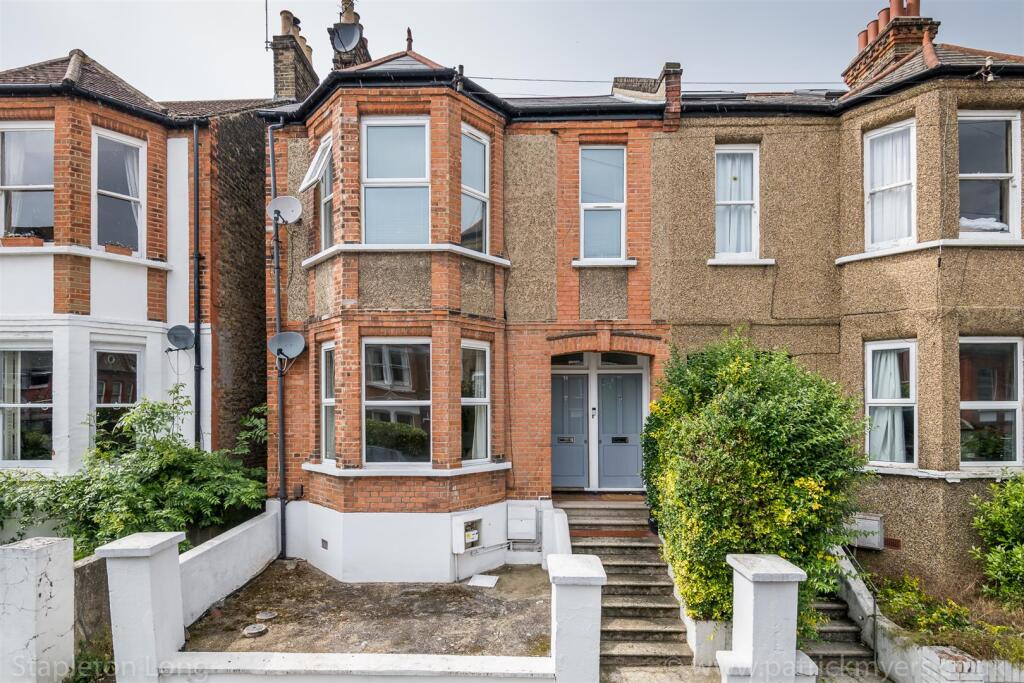 3 bed Annexe for rent in Streatham. From Stapleton Long - West Norwood 3 bed Annexe for rent in Streatham. From Stapleton Long - West Norwood