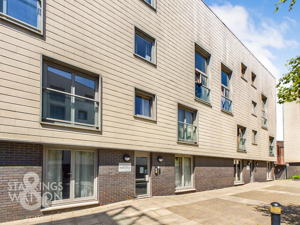 1 bed 1st Floor Flat for rent in Norwich. From Starkings & Watson - Norfolk & Suffolk