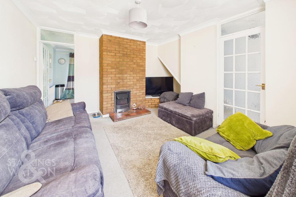 3 bed Link detached for rent in Wymondham. From Starkings & Watson - Norfolk & Suffolk 3 bed Link detached for rent in Wymondham. From Starkings & Watson - Norfolk & Suffolk