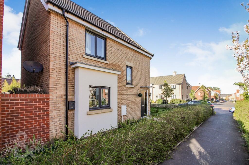 3 bed Semi Detached for rent in Norwich. From Starkings & Watson - Norfolk & Suffolk 3 bed Semi Detached for rent in Norwich. From Starkings & Watson - Norfolk & Suffolk