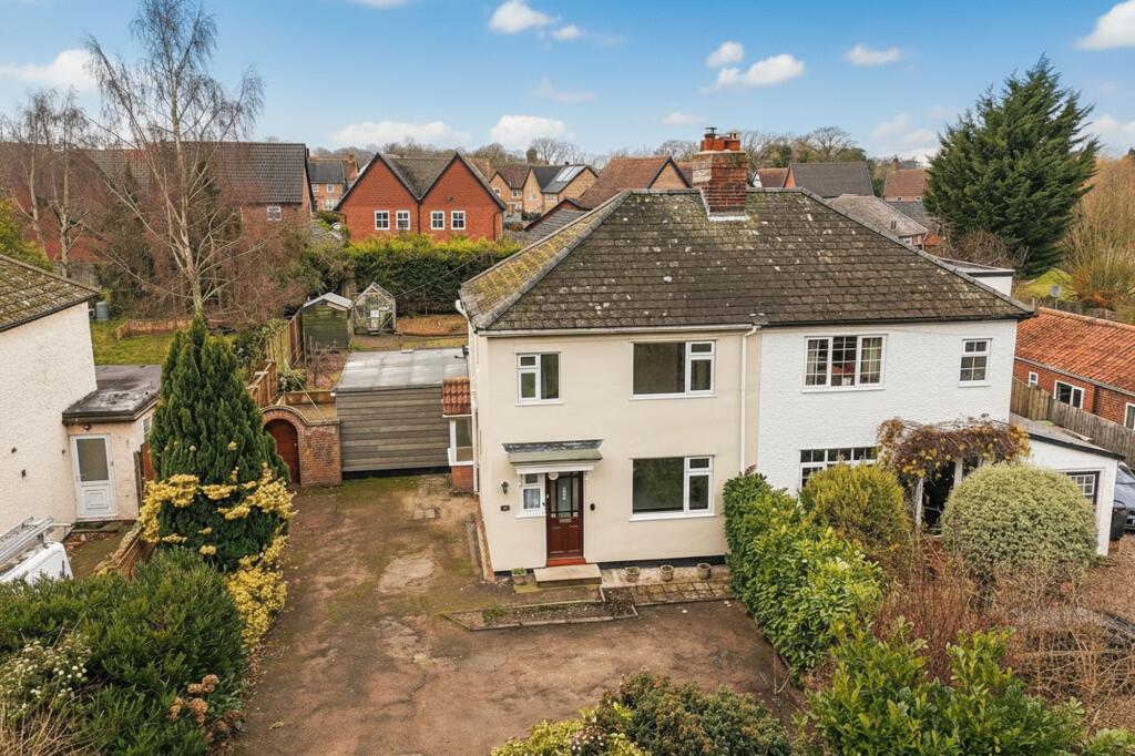 3 bed Semi Detached for rent in Framingham Earl. From Starkings & Watson - Norfolk & Suffolk 3 bed Semi Detached for rent in Framingham Earl. From Starkings & Watson - Norfolk & Suffolk