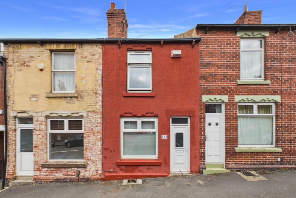 2 bed Mid Terraced House for rent in Sheffield. From Staves Estate Agents - Sheffield