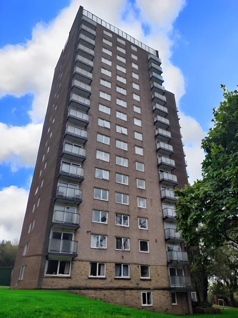 2 bed 1st Floor Flat for rent in Ovenden Wood. From Sterling Properties - Bury