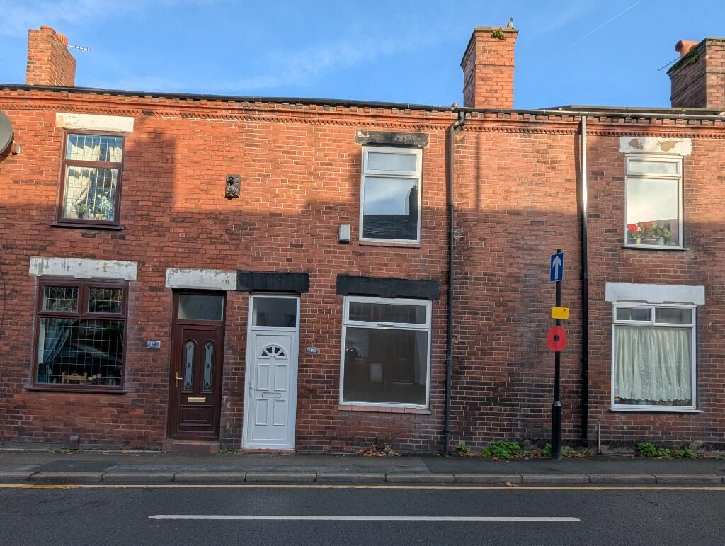 3 bed Mid Terraced House for rent in Tyldesley. From Sterling Properties - Bury 3 bed Mid Terraced House for rent in Tyldesley. From Sterling Properties - Bury