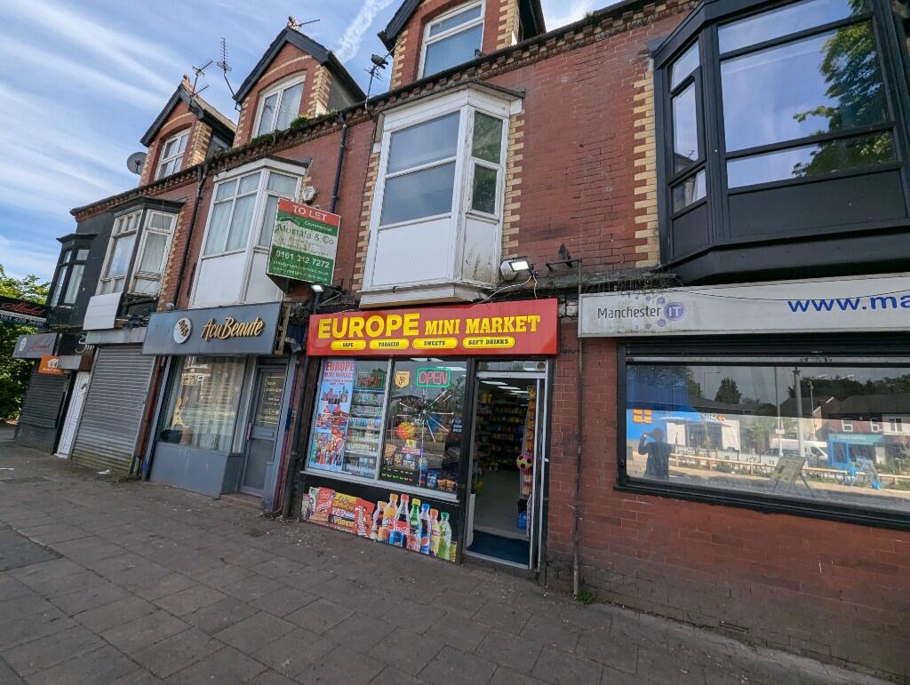 1 bed Apartment for rent in Stockport. From Sterling Properties - Bury