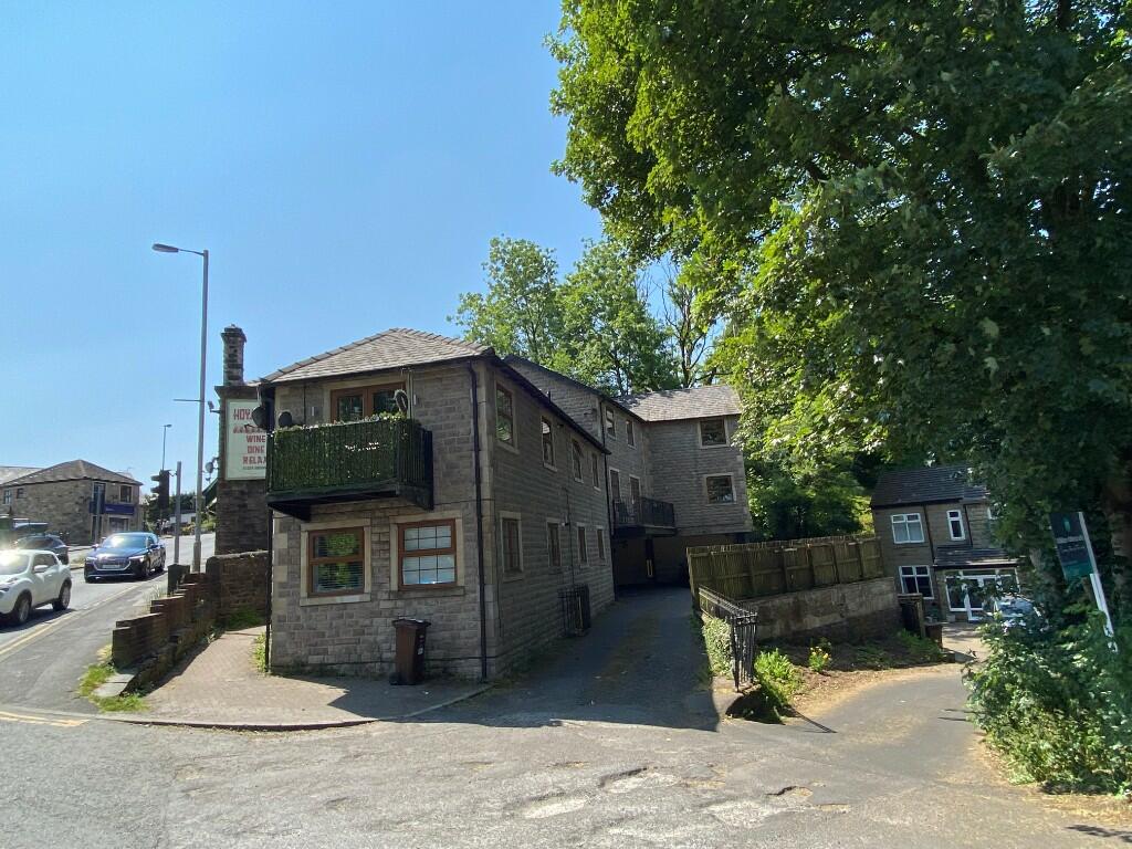 2 bed Apartment for rent in Ramsbottom. From Sterling Properties - Bury