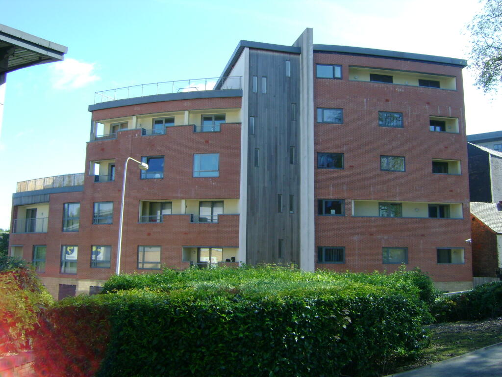 2 bed Apartment for rent in Bolton. From Sterling Properties - Bury 2 bed Apartment for rent in Bolton. From Sterling Properties - Bury