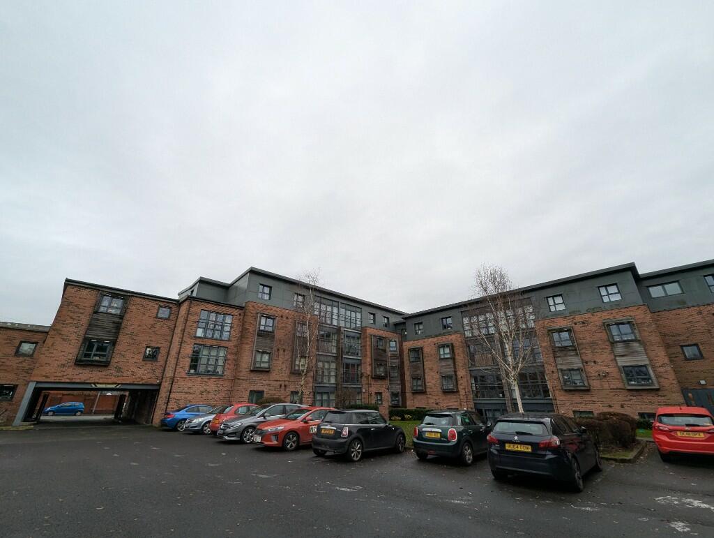 2 bed Apartment for rent in Manchester. From Sterling Properties - Bury 2 bed Apartment for rent in Manchester. From Sterling Properties - Bury